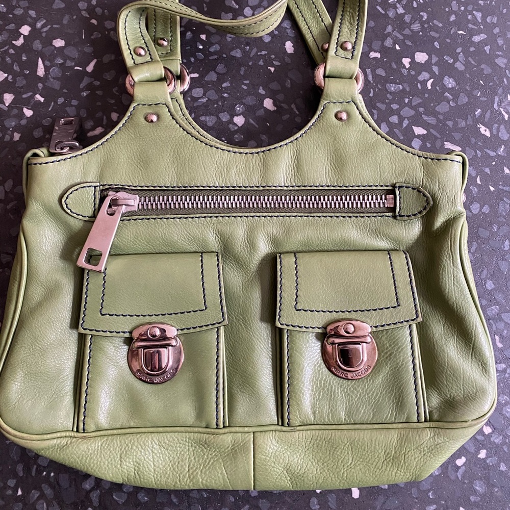 March Jacobs Green Leather Tote with Pockets